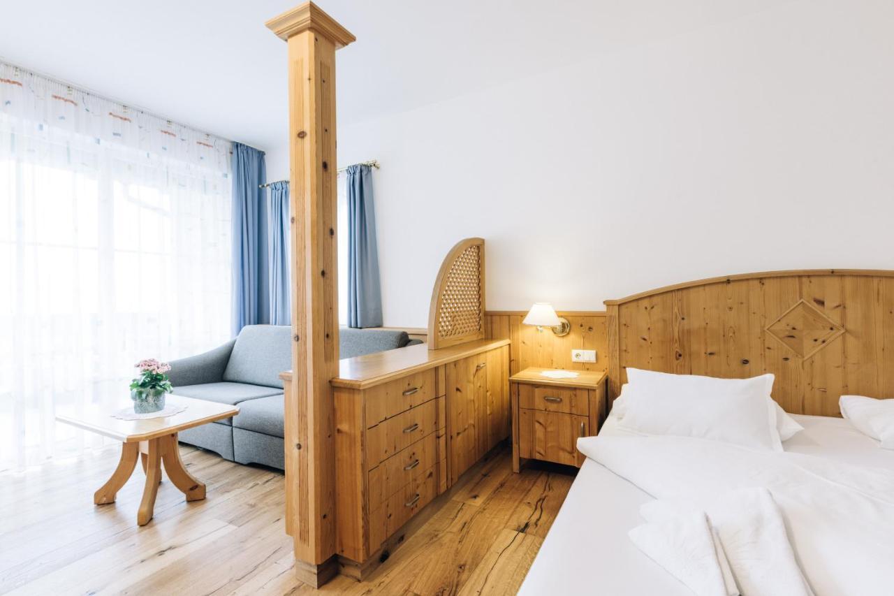 Hotel Tenz 2025 Montagna Εξωτερικό φωτογραφία