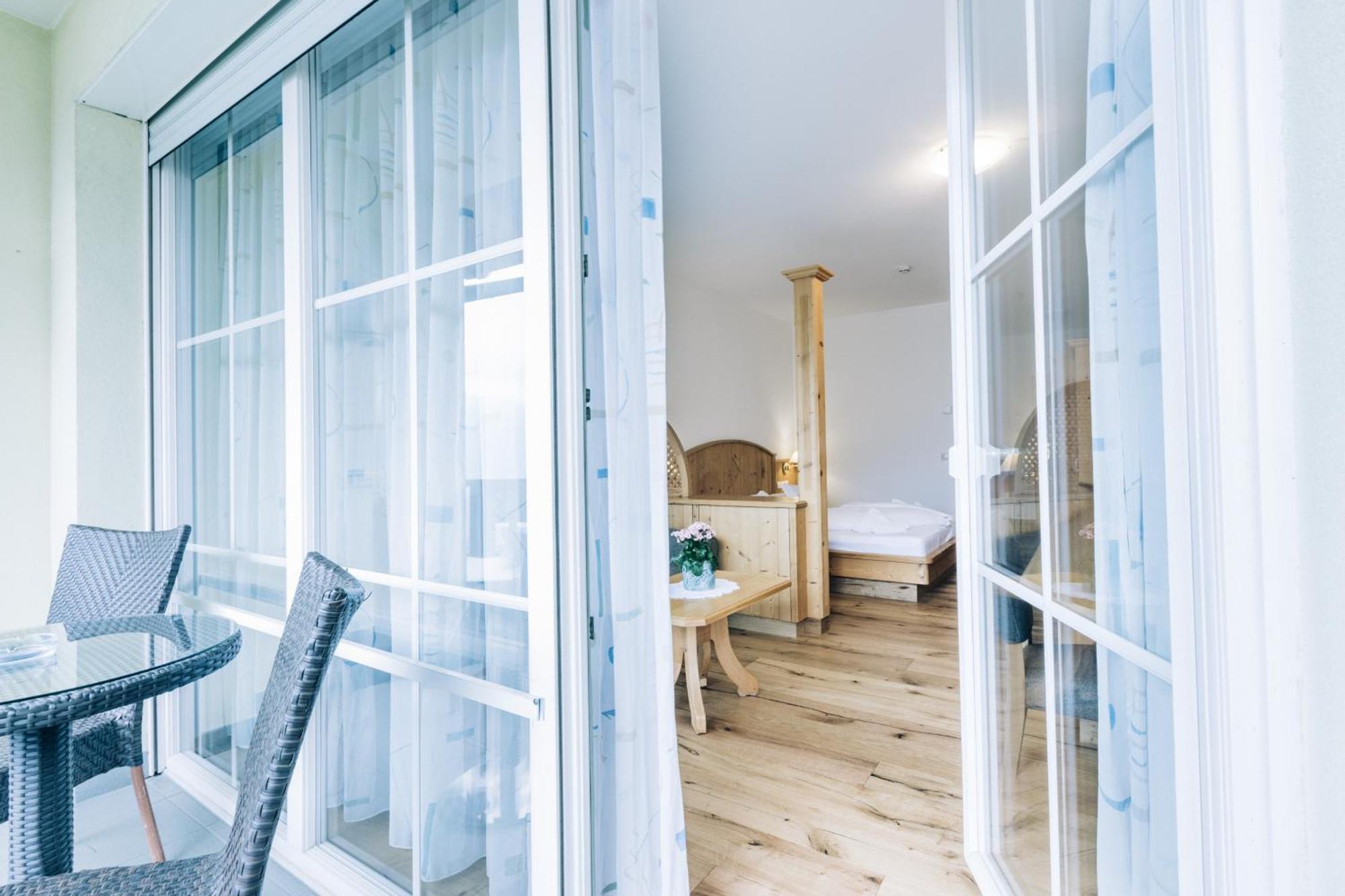 Hotel Tenz 2025 Montagna Εξωτερικό φωτογραφία