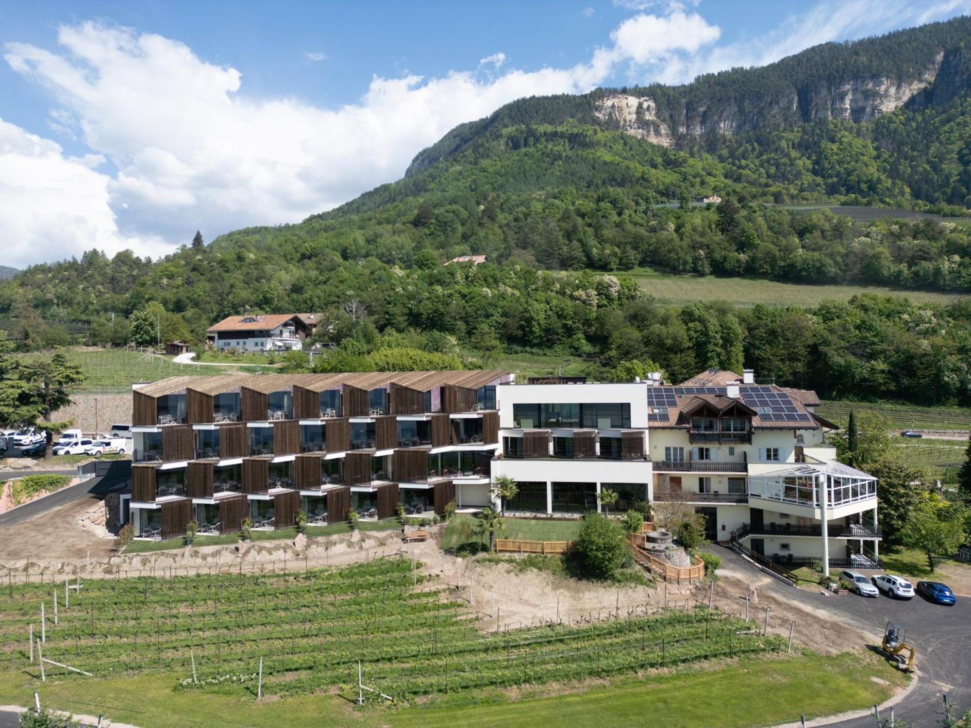 Hotel Tenz 2025 Montagna Εξωτερικό φωτογραφία